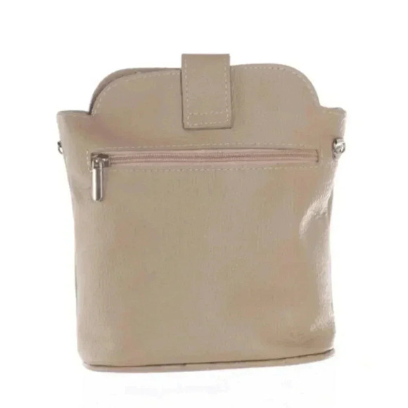 NWOT Camilla Crossbody Taupe Calfskin Made In Italy - Picture 2 of 15